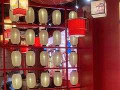 -三顾烤庐·烤鱼·烧烤·龙虾(奉贤店)
