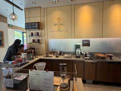 -星巴克臻选(金桥国际店)