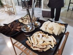 -蘑统田下·野生菌火锅