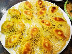 -周家大连水饺(美专校街店)
