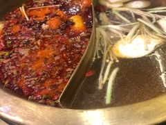 -沸炉重庆老火锅(军事博物馆店)