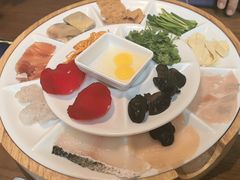 -芸南道·过桥米线(昆明老街旗舰店)