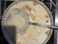 胡椒猪肚鸡双拼锅底-尚尚仙·酸汤猪手·猪肚鸡火锅(华联万柳购物中心店)