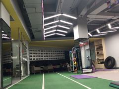 -CXFIT 陈徐健身工作室(凯旋店)
