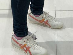 -Onitsuka Tiger(港汇恒隆广场店)