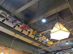 -哈尔滨烧烤·山河村铁锅炖(交大店)