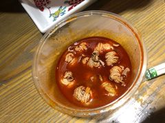 -爆炸头阿姨小四川正宗川味小吃(无任何分店)