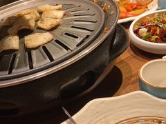 -明洞阿姨·韩式酱蟹烤肉·创意料理(三元桥店)