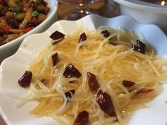 -严记小天府酸菜鱼(西四路店)