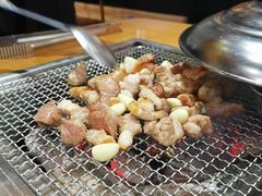 -肉甲韩国木炭烤肉(新壹街1店)