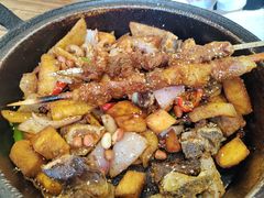 -老钟家烤羊排·敦伊阁清真餐厅胡羊焖饼