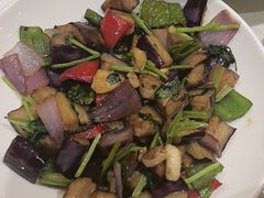 -泉上·发现DISCOVERY ·黔菜餐厅(银海元隆广场店)