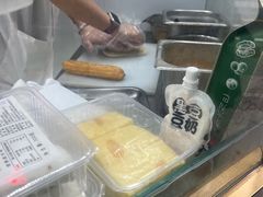 -上海虹口糕团(福州路店)