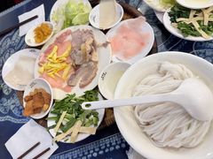 -桥香园云南过桥米线(金马碧鸡店)