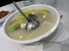 -鸿运楼烤鸭店(天桥店)