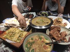 -95号酱骨·一块豆腐(展春园西路店)