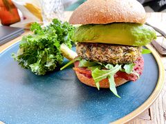 绿巨人纯素亚麻籽汉堡-O'mills Sourdough Bakery&Bistro(永嘉路店)