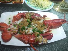 蒜蓉蒸波士顿龙虾-龙湾海鲜渔村餐厅(亚龙湾店)