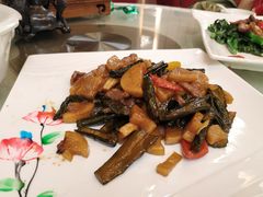 酱萝卜青瓜炒牛柳-东豪园林海鲜酒家(南港路辅路店)