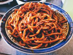 搅拌后的担担面-小街天府