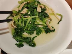 鸡毛菜千张丝-老瑞福上海菜(人民广场店)