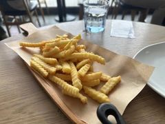 -必胜客(港悦广场店)