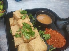 炸臭豆腐-巴厘龙虾·榜首油焖大虾(洞庭·艺术洋房店)