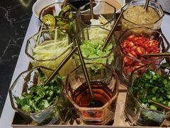 -红鼎豆捞·非遗鲍皇汤火锅(宝丰路店)