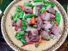 -汤锅大王(新平曹苏黄牛汤锅有限公司)