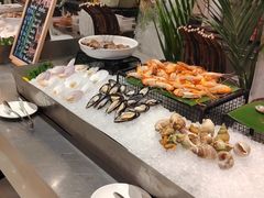 自助取餐区-索菲特酒店 · 云尚天际自助餐厅