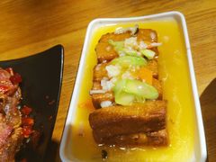 -隔壁老王·家常云南菜(花巷店)