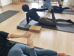 -遇见瑜伽WITH YOGA瑜伽普拉提生活馆