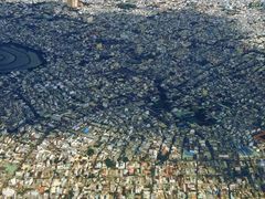 -胡志明新山一国际机场