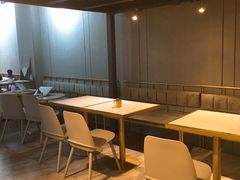 -ADO KAFE(大学城店)