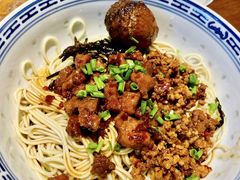 -辣肉面大王(天平路店)