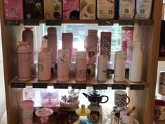 零售区-星巴克臻选(外滩中心店)