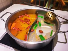 骨汤虫草花锅底-许府牛火锅(信义坊总店)