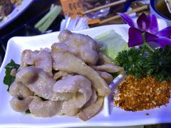 -三人行骨头王火锅(长寿店)