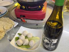 -墨脱石锅椰子鸡•香草鸭•东山羊(大东海店)