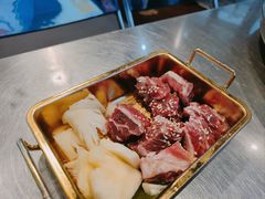 -哈哈碳都·牛肋条无限自助烤肉(台江万达店)