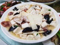 -余杨鸭鸭餐厅