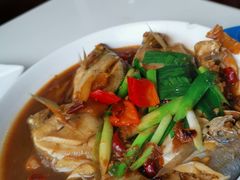 酱油水杂鱼-鑫悦楼煎蟹·16年海鲜大排档