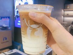四国柚子丝绒拿铁-瑞幸咖啡(番禺永旺梦乐城店)