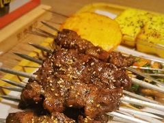 -街角等你.大连海鲜烧烤.经典铁板海鲜串(西安路店)