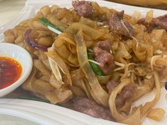 广式炒牛河-鼎珑点心仔(燕塘店)