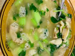 -新疆风味冷水鱼庄(友谊峰路店)