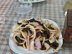 -微山岛春天里酒家