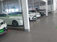 -24小时汽车搭电补胎(五方桥店)