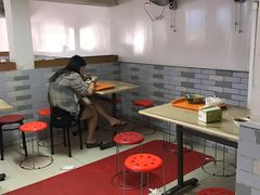 -张阿三馄饨店