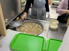 -周震馄饨